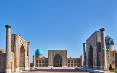 ウズベキスタン3都市周遊 8日間
