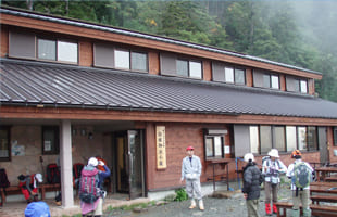 山小屋・白根御池小屋