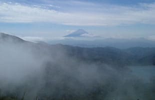 大菩薩嶺から富士山を望む(イメージ)