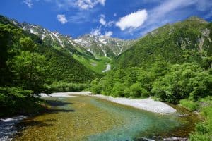 上高地　初夏（イメージ）