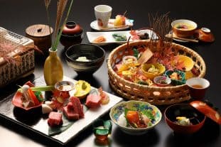 ホテル玉之湯の夕食（イメージ）