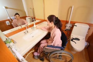 ホテル玉之湯　トイレ、洗面カウンター（イメージ）