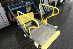 リフト付きバス（イメージ）