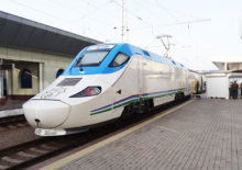 高速特急列車アフラシャブ号（イメージ）